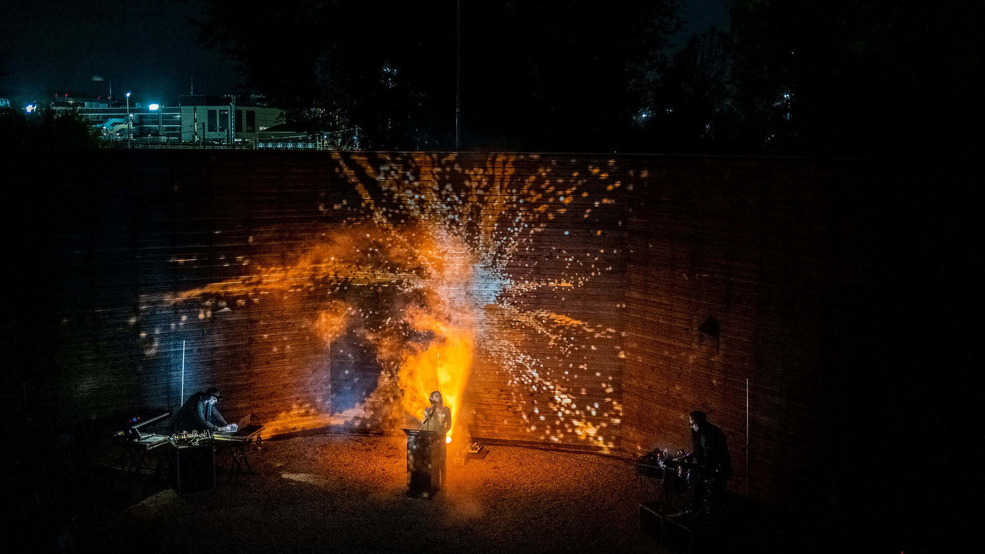 5HYPERGAIA – Metropolis